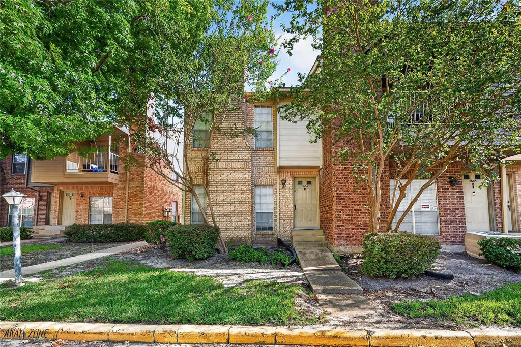 1515 Sandy Springs Road 1604, Houston, TX 77042