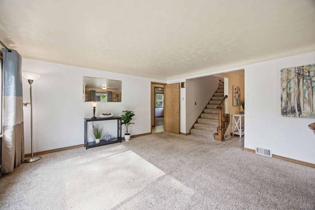 1763 Lafond Avenue, Saint Paul, MN 55104 — photo 5