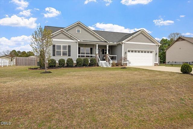 35 Fox Run Court, Benson, NC 27504