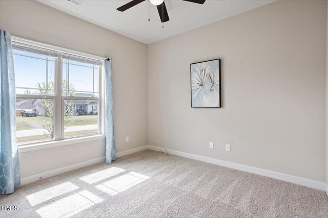 35 Fox Run Court, Benson, NC 27504