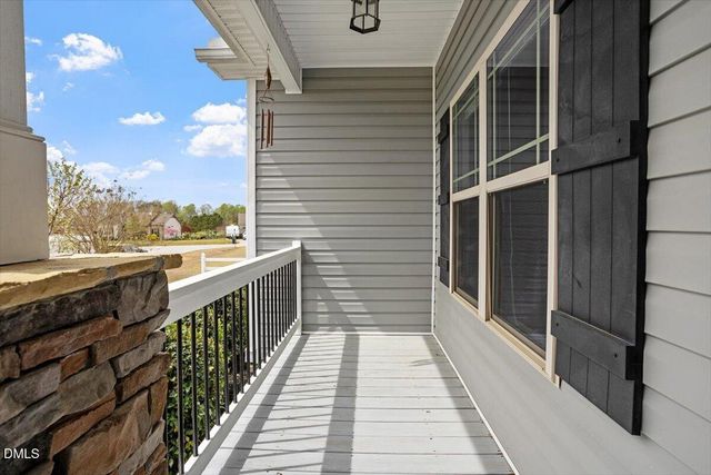 35 Fox Run Court, Benson, NC 27504