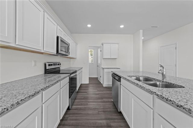 333 Shiloh Way, Mebane, NC 27302