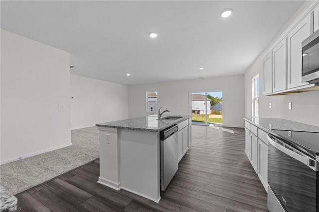 333 Shiloh Way, Mebane, NC 27302