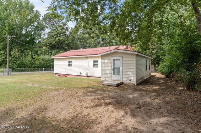 128 Watkins Avenue, Rockingham, NC 28379