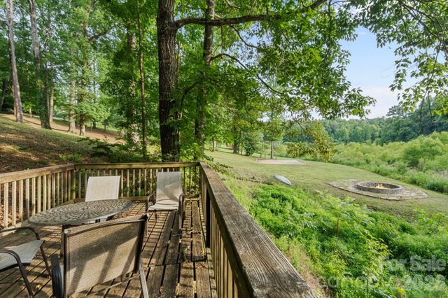 2913 Old Stage Road, Gastonia, NC 28052