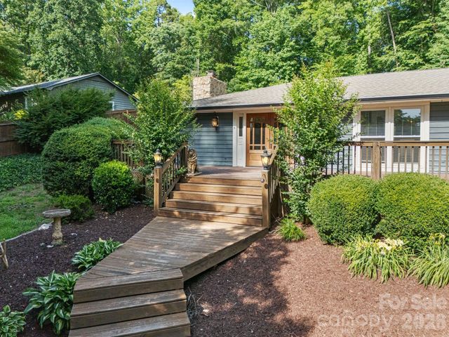 2913 Old Stage Road, Gastonia, NC 28052