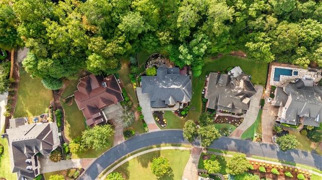 120 Fernwood Drive, Woodstock, GA 30188