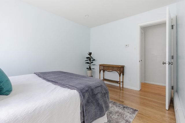 2 Howe Ter 3, Boston, MA 02125