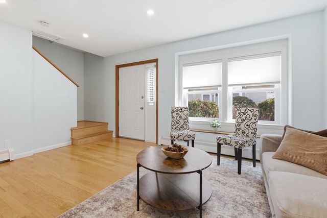 2 Howe Ter 3, Boston, MA 02125