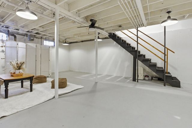 2 Howe Ter 3, Boston, MA 02125