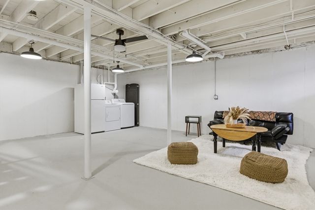 2 Howe Ter 3, Boston, MA 02125