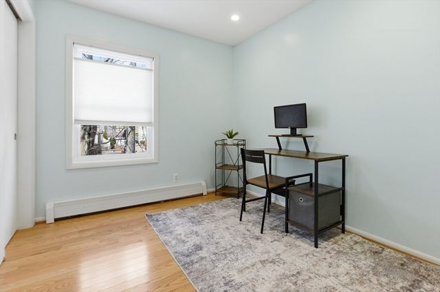 2 Howe Ter 3, Boston, MA 02125