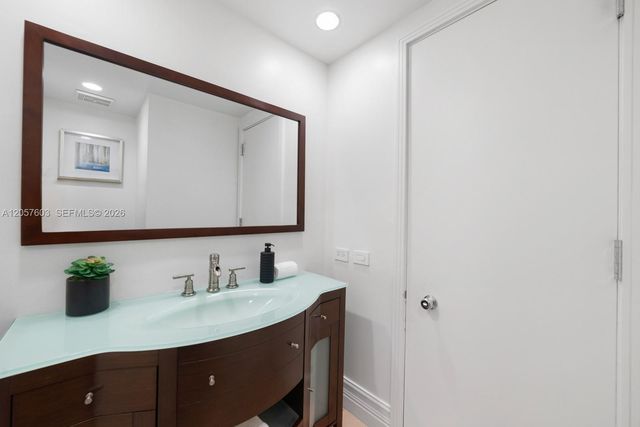 3798 Matheson Avenue, Miami, FL 33133