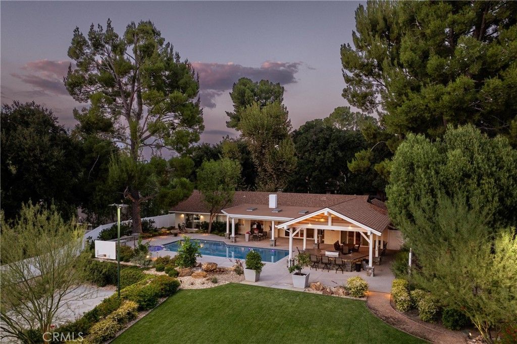 15736 Warm Springs, Canyon Country, CA 91387