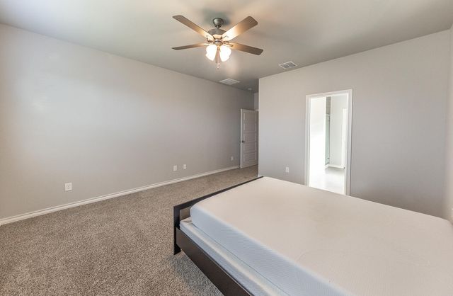 703 E 17th Street, Wolfforth, TX 79382