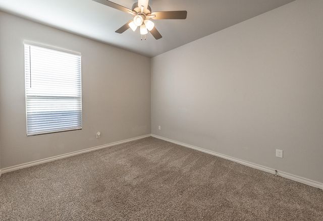 703 E 17th Street, Wolfforth, TX 79382