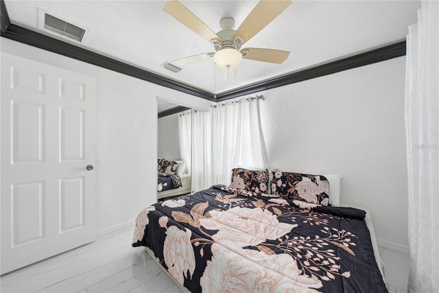 7210 DR MARTIN LUTHER KING JR STREET N, St Petersburg, FL 33702