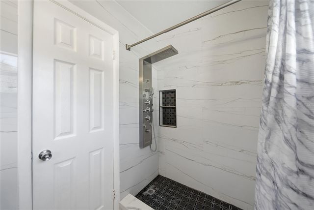 7210 DR MARTIN LUTHER KING JR STREET N, St Petersburg, FL 33702