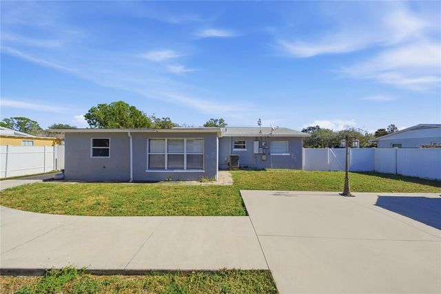 7210 DR MARTIN LUTHER KING JR STREET N, St Petersburg, FL 33702