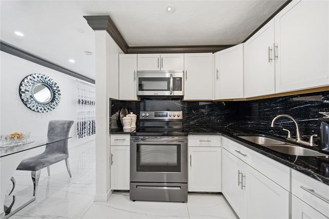 7210 DR MARTIN LUTHER KING JR STREET N, St Petersburg, FL 33702