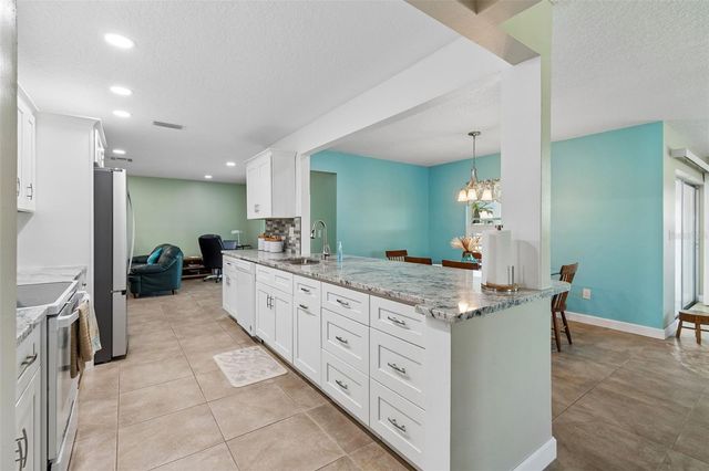 7310 9TH AVE W 5834, Bradenton, FL 34209