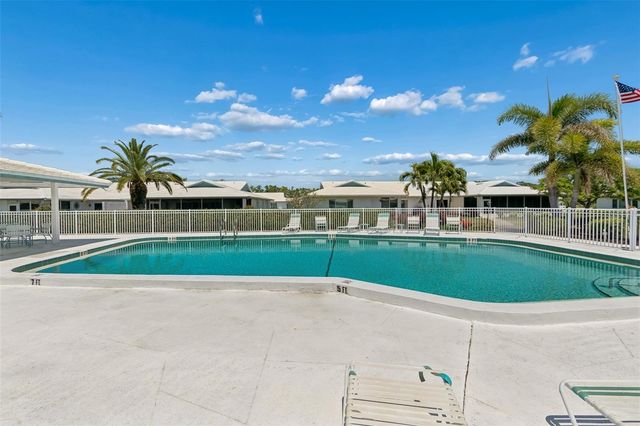 7310 9TH AVE W 5834, Bradenton, FL 34209