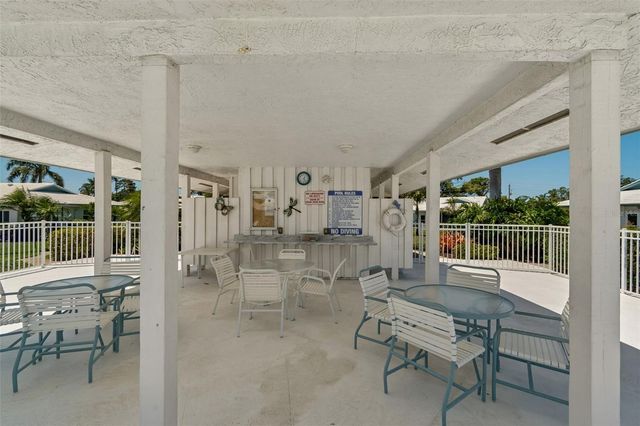 7310 9TH AVE W 5834, Bradenton, FL 34209