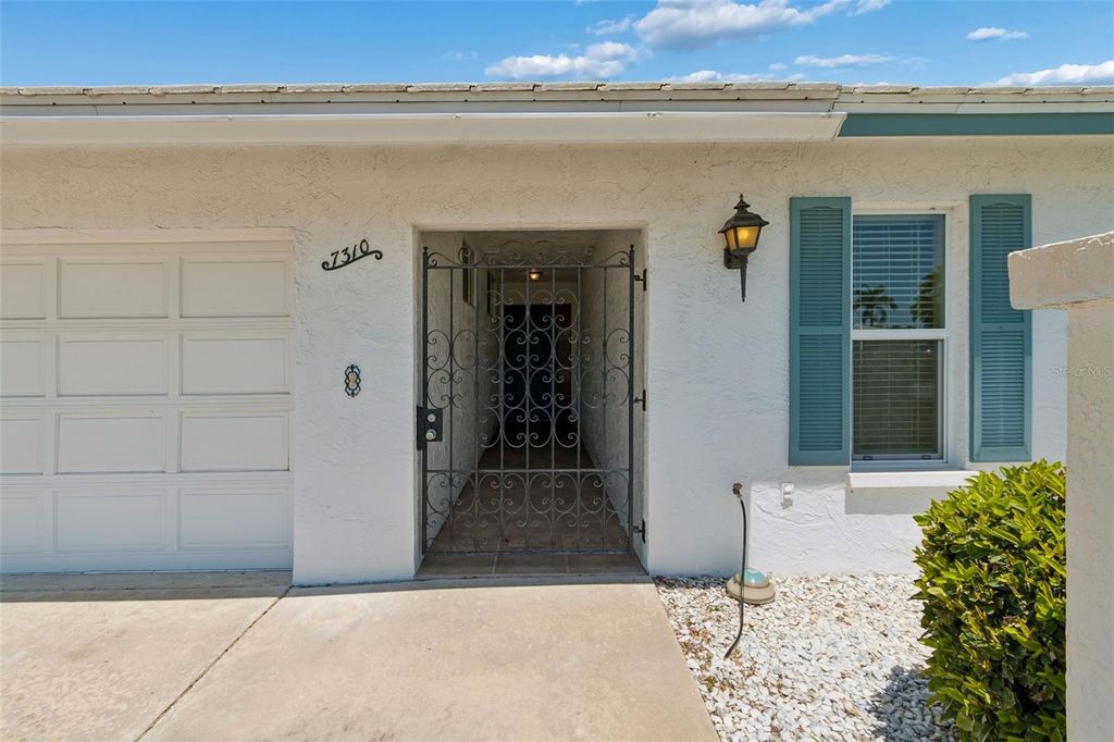 7310 9TH AVE W 5834, BRADENTON, FL 34209 — photo 3