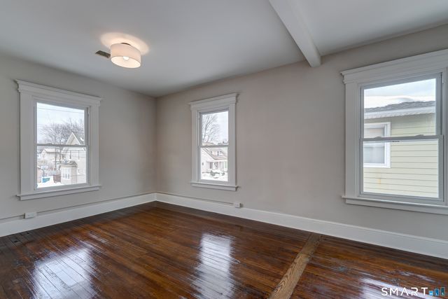 23 Notkins Street, Hamden, CT 06514