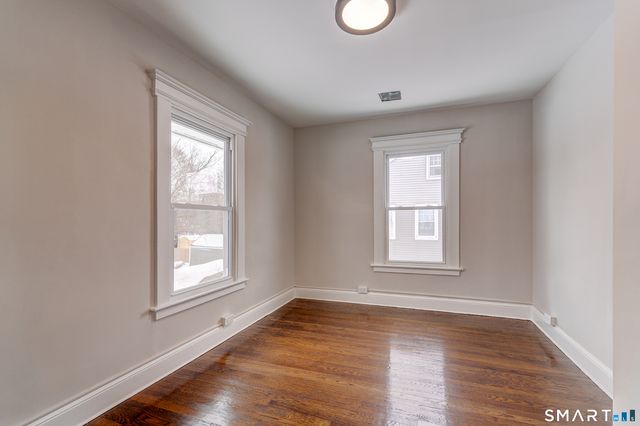 23 Notkins Street, Hamden, CT 06514