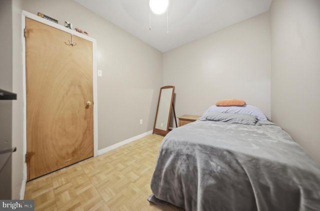 2421 S FAIRHILL ST, Philadelphia, PA 19148