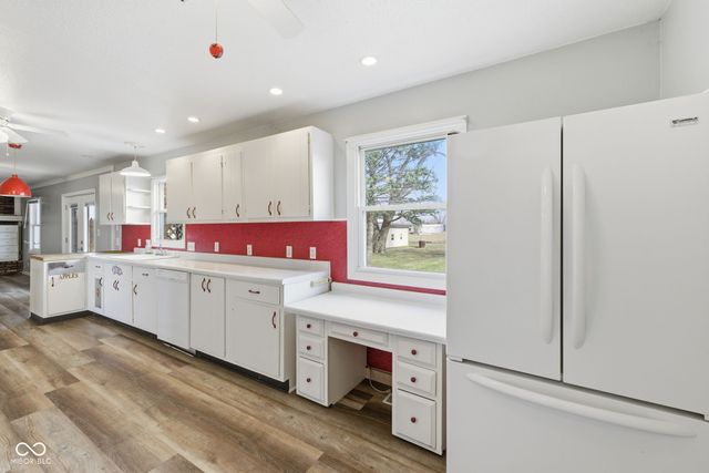 1925 N County Road 200 E, Danville, IN 46122