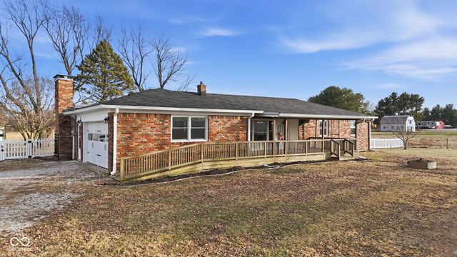 1925 N County Road 200 E, Danville, IN 46122