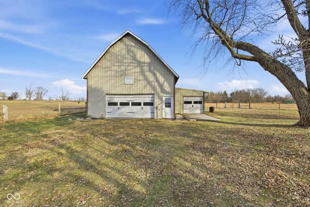 1925 N County Road 200 E, Danville, IN 46122