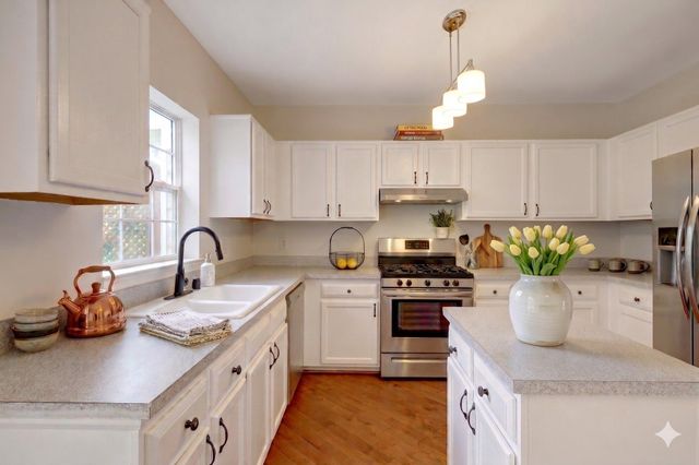 20605 MORNINGSIDE TER, Sterling, VA 20165