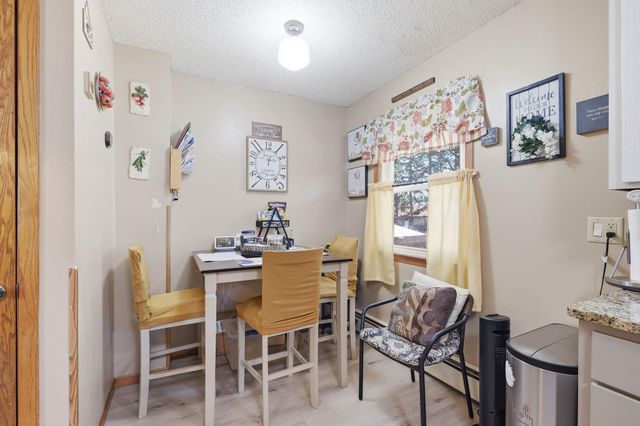 6933 Brunswick Avenue N, Brooklyn Park, MN 55429