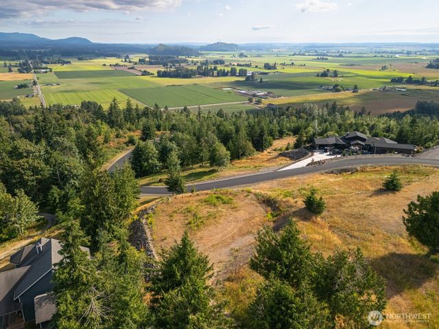 4 Avalon Heights Way, Sedro Woolley, WA 98284