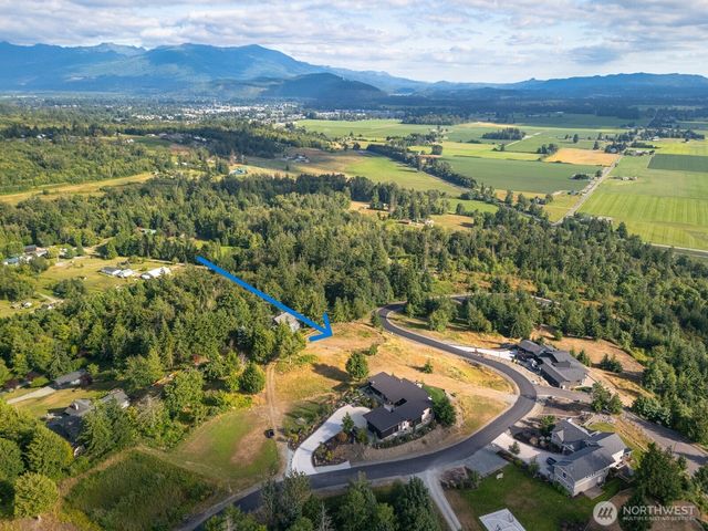 4 Avalon Heights Way, Sedro Woolley, WA 98284