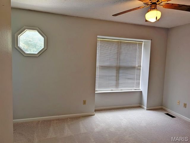 4043 Sun Tide Court, Arnold, MO 63010
