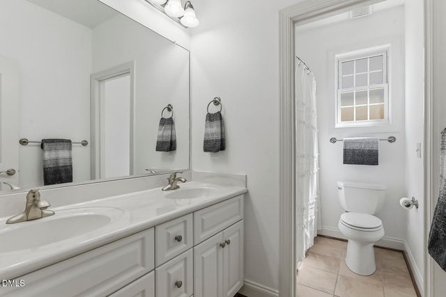 813 Canyoncreek Lane, Fuquay Varina, NC 27526