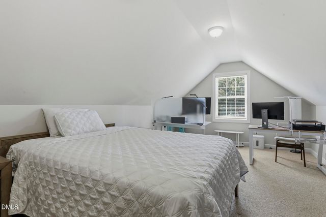 813 Canyoncreek Lane, Fuquay Varina, NC 27526