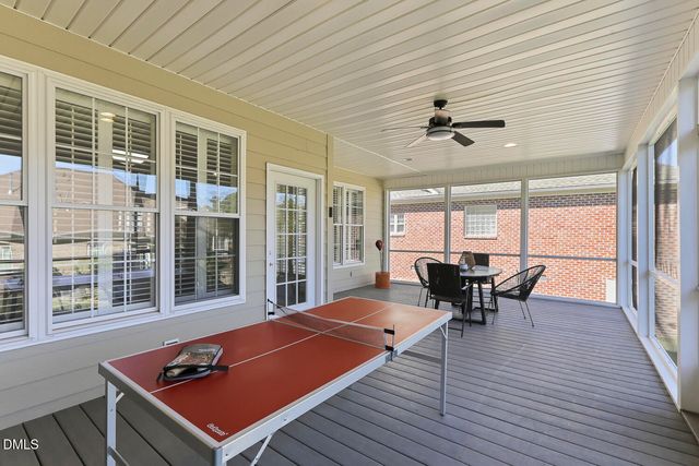813 Canyoncreek Lane, Fuquay Varina, NC 27526