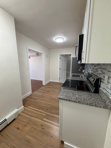 13 Perkins Ave 5, Brockton, MA 02301