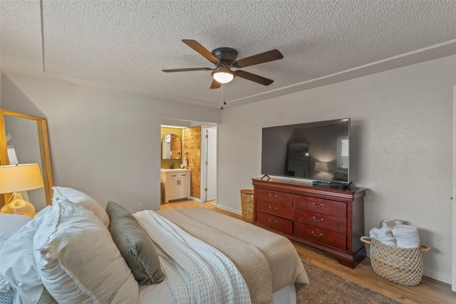 817 Woodhaven Lane, Grand Prairie, TX 75052