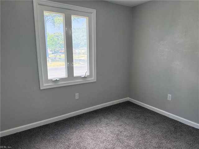 1239 Blythewood LN, Suffolk, VA 23434