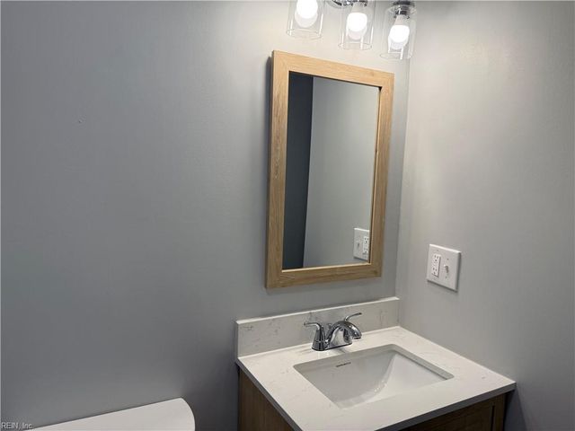 1239 Blythewood LN, Suffolk, VA 23434
