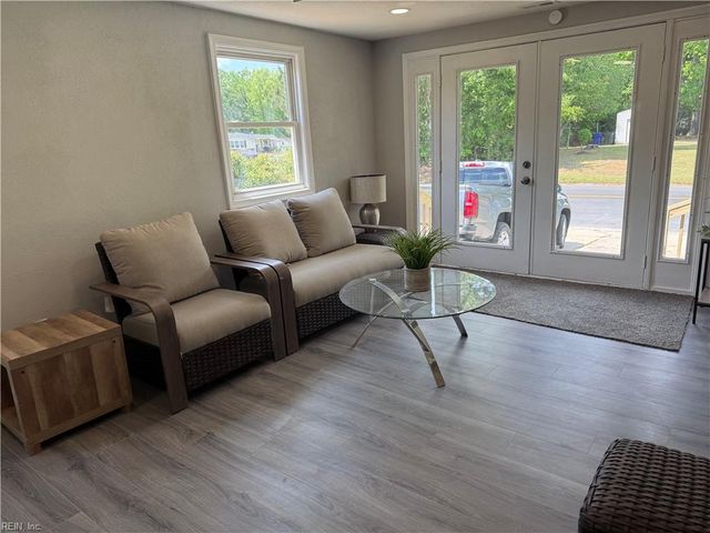 1239 Blythewood LN, Suffolk, VA 23434