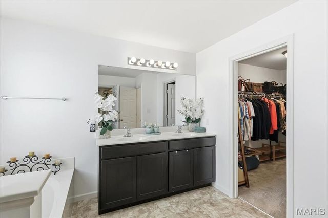 11051 Arbor Gardens Drive, St Louis, MO 63044
