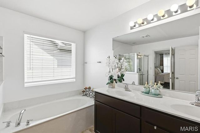 11051 Arbor Gardens Drive, St Louis, MO 63044