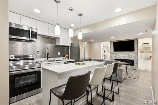 11051 Arbor Gardens Drive, St Louis, MO 63044